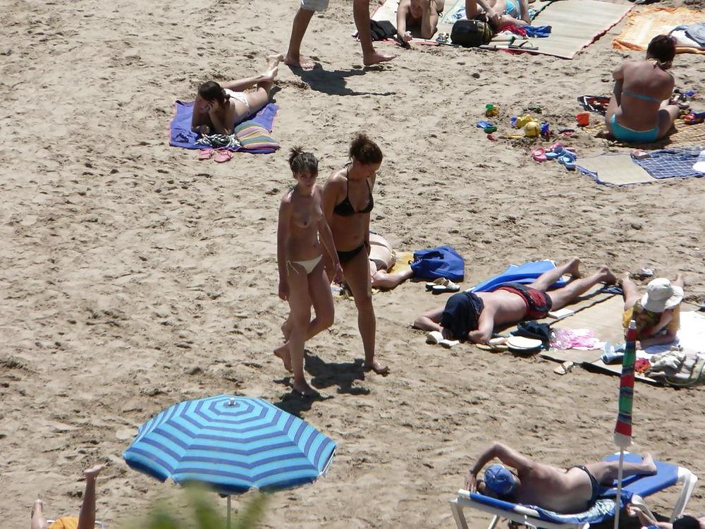 25P The beach 227