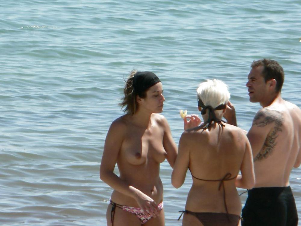 25P The beach 227