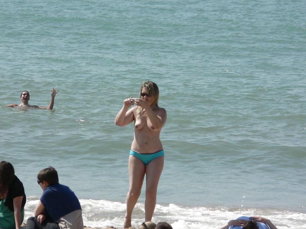 25P The beach 227