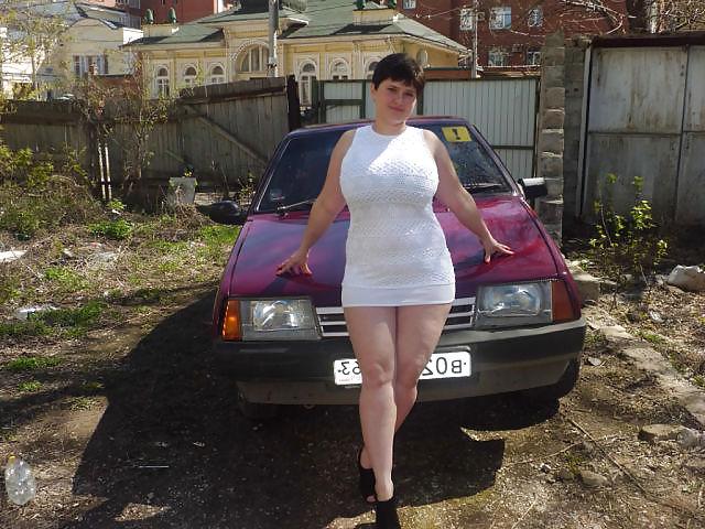 9P Busty Russian Woman 1067