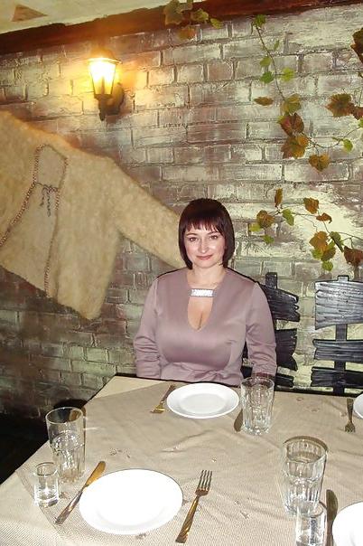 24P Busty Russian Woman 1145