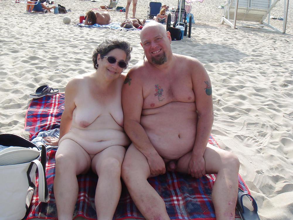 20P Naked couples 5.