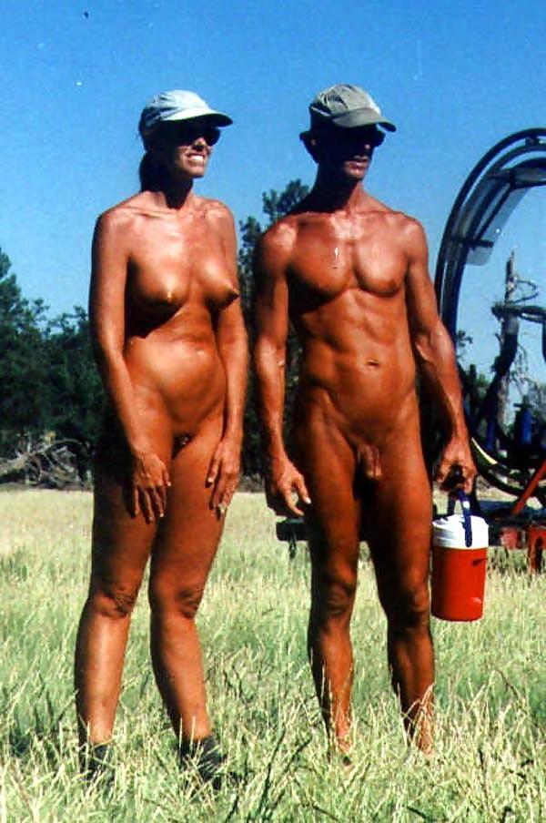 20P Naked couples 5.