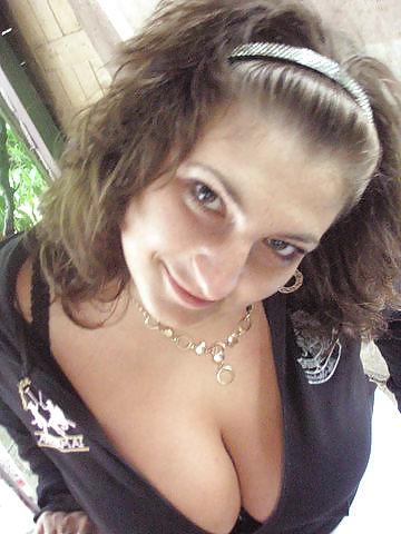 14P Busty Russian Woman 1087