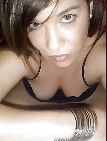 10P Downblouse pics