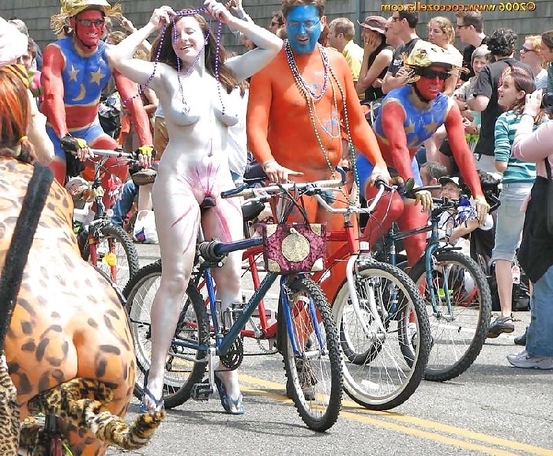 19P Sport Naked Bike #rec Pussy on Bycicle Gallery2
