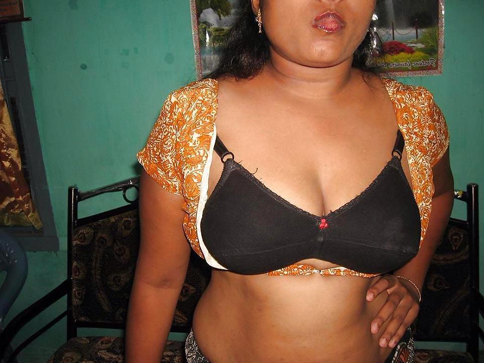 6P Desi clicks