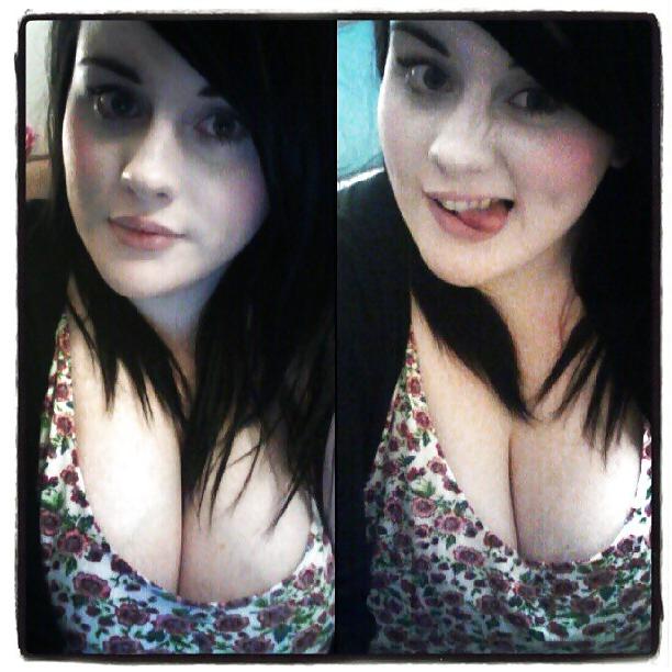 25P Big-eyed chubby beauty shows off her amazing tits