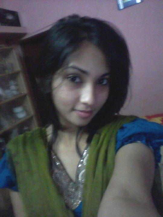 25P Girl Friends Desi-Bangali 2