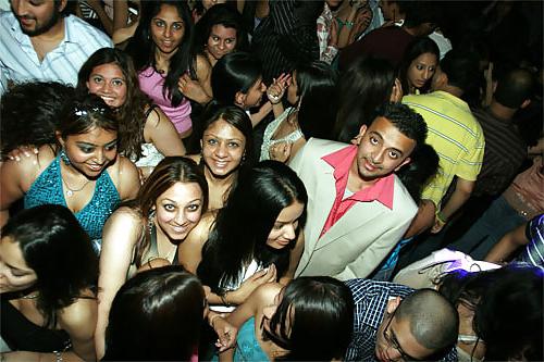 17P Desi & nri girls gone wild in parties
