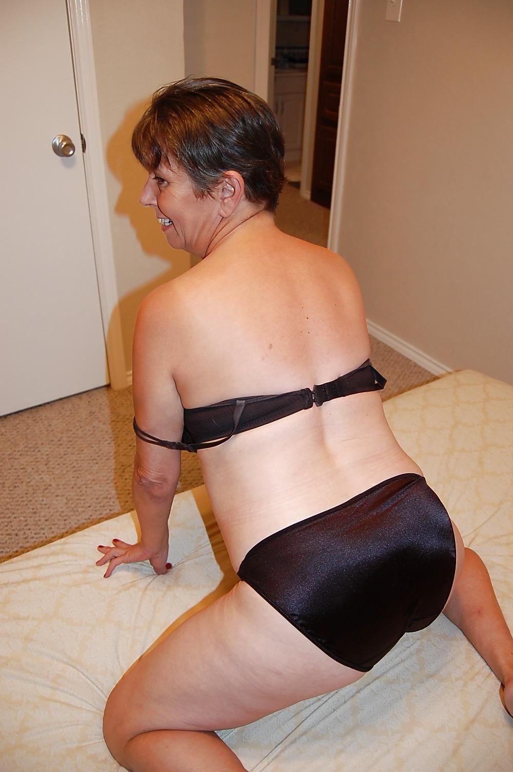 25P Mature Beauty - Marion 1