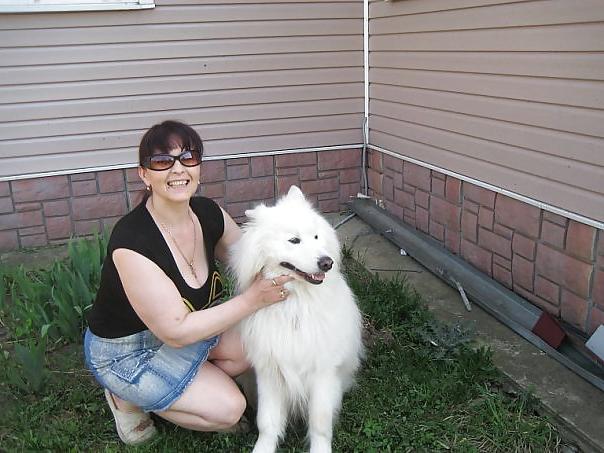 7P Busty Russian Woman 919