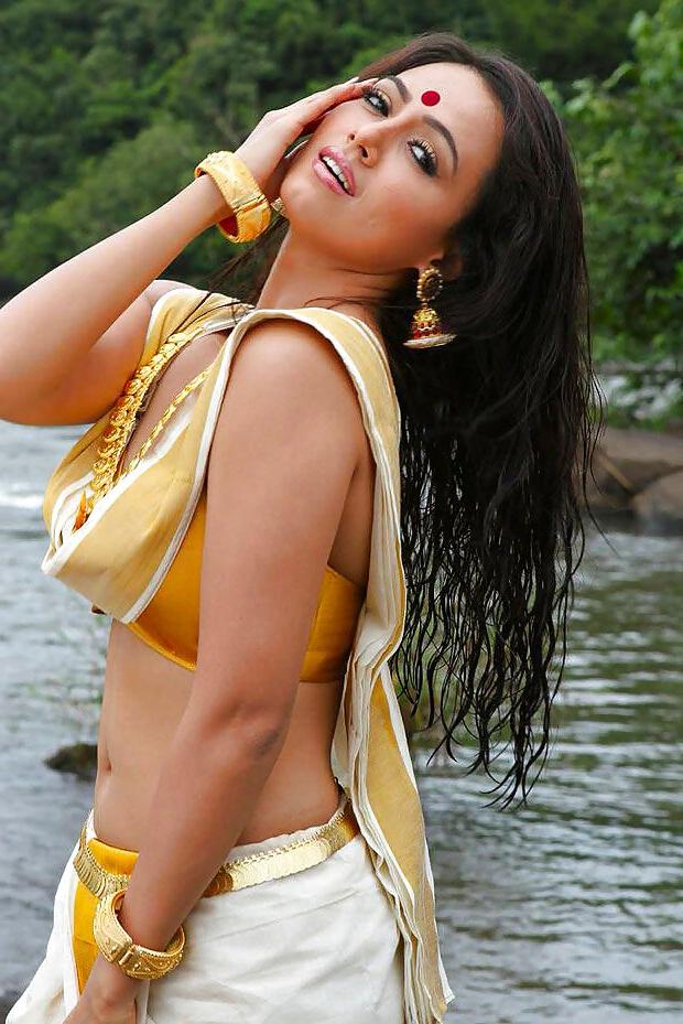 25P The Woman Of My Dreams.....Sana Khan 