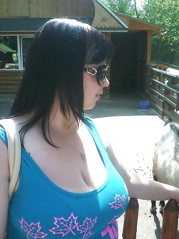 8P Busty Russian Woman 1373