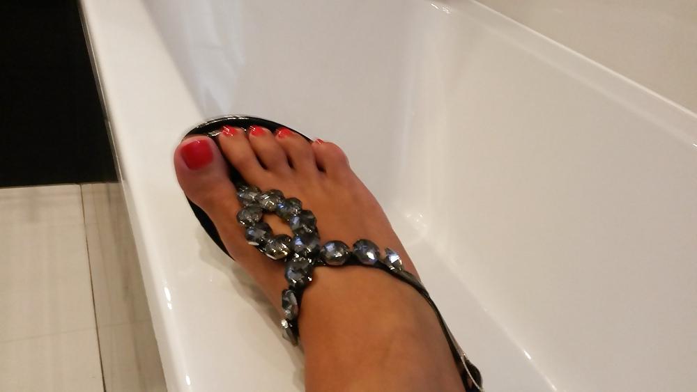 25P Andrea foot soles 