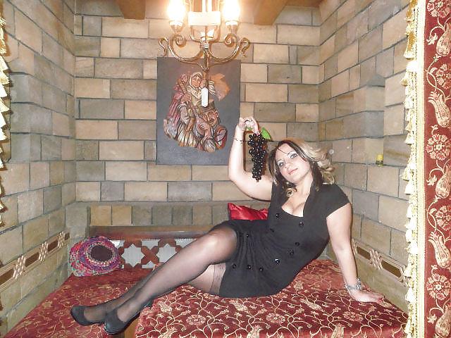 19P Busty Russian Woman 1203