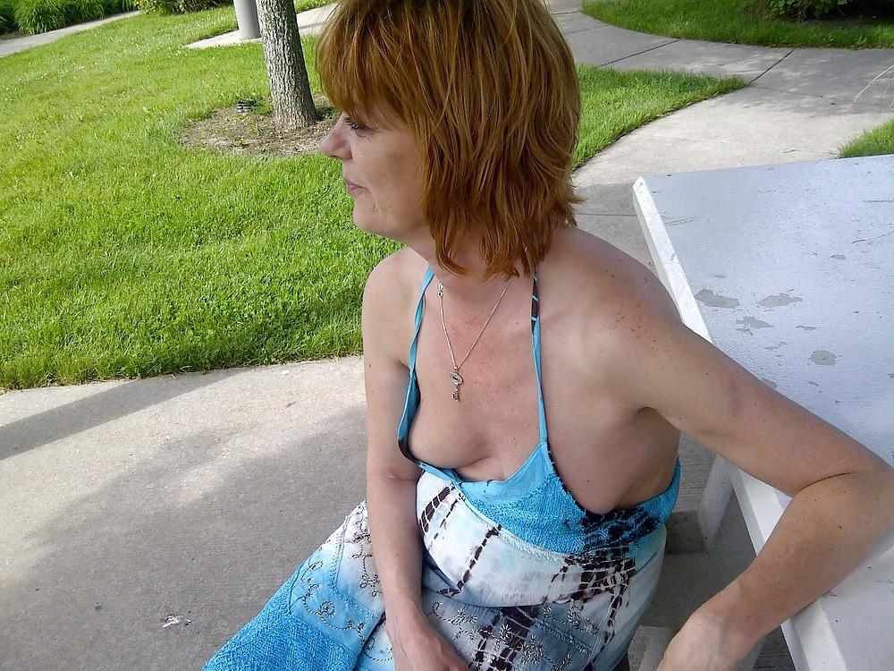 18P Mature downblouse 3