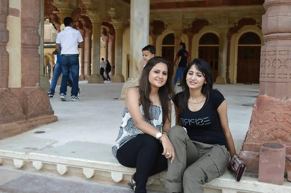 11P Desi girls