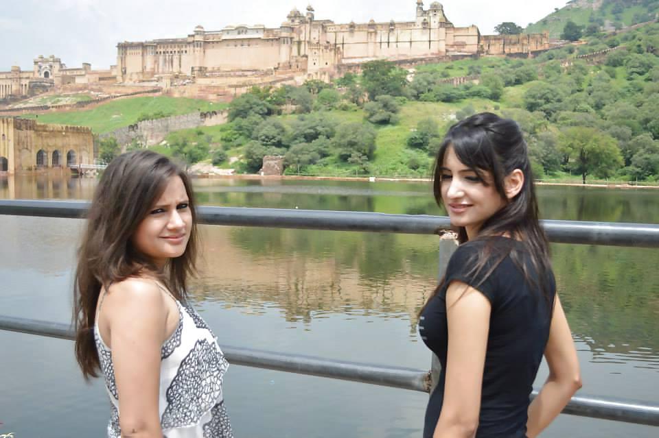 11P Desi girls