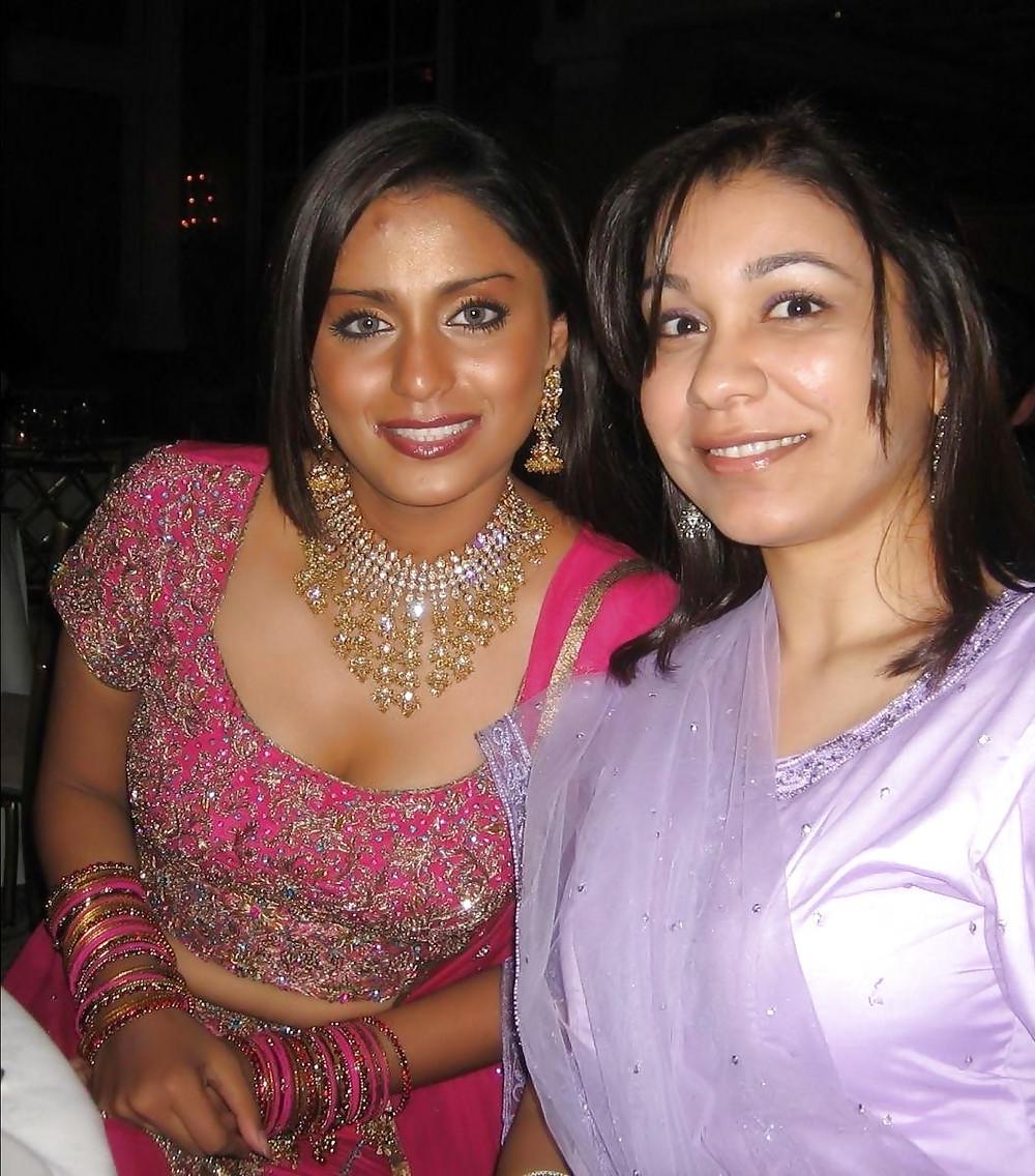 9P Desi sluts