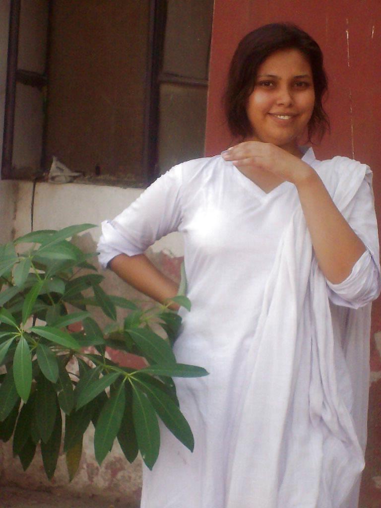 15P Teen (Desi Girl)