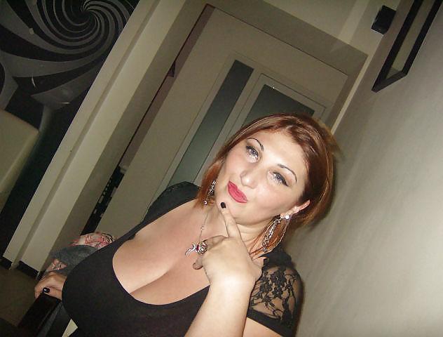 21P Busty Russian Woman 1393