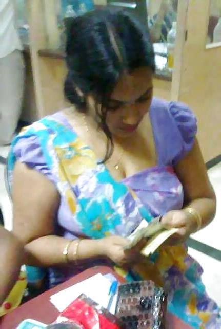 25P Desi hot girls collections!!!