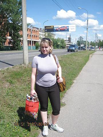 7P Busty Russian Woman 1288