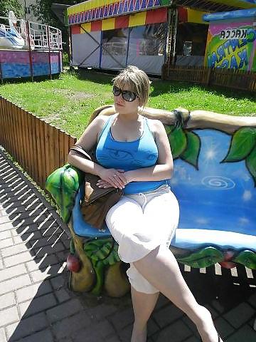 7P Busty Russian Woman 1288