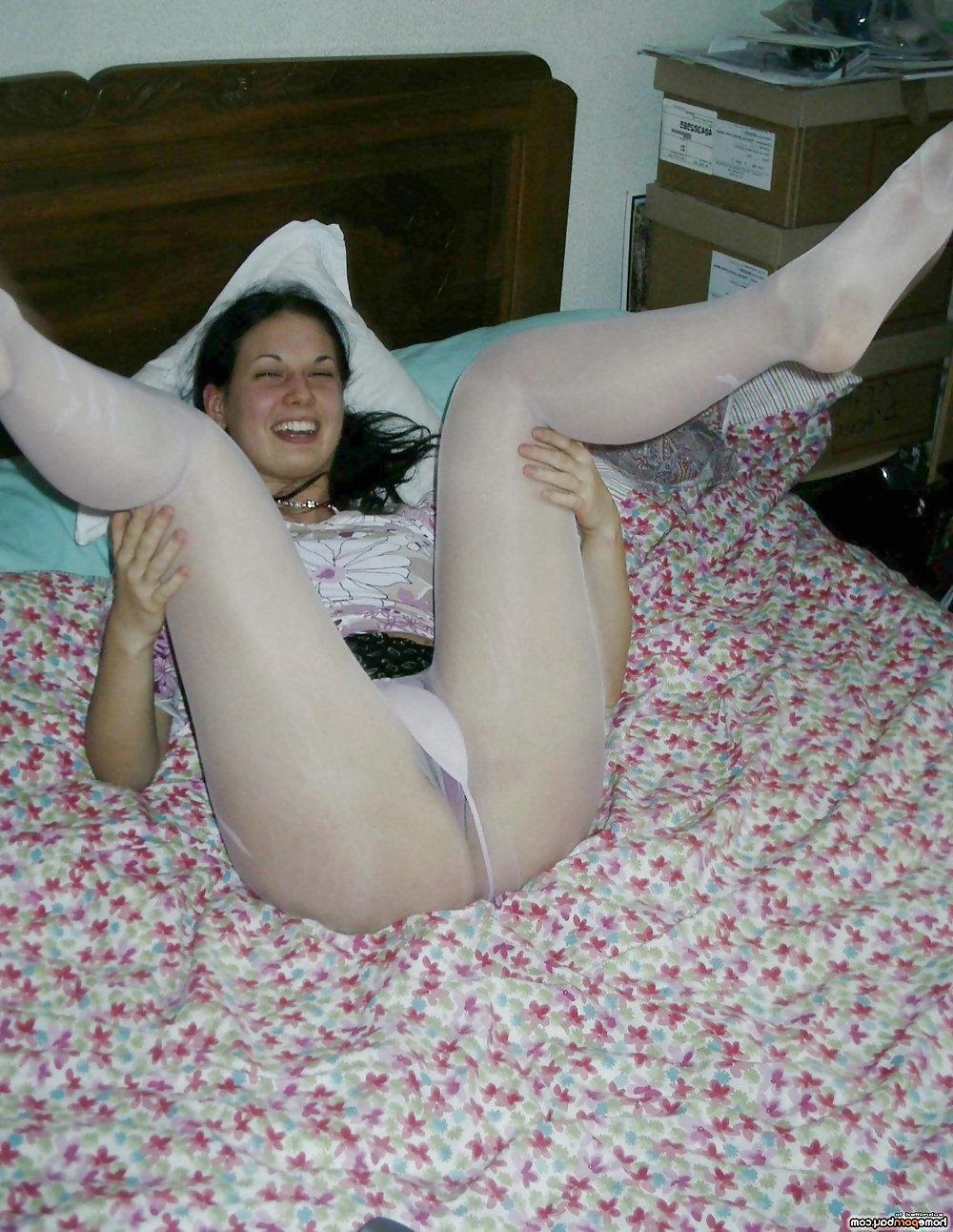 21P Wanna see my tight ass?