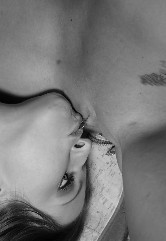 15P Lick me ...