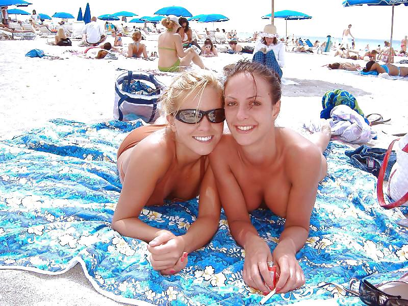 25P Boobs beach 1