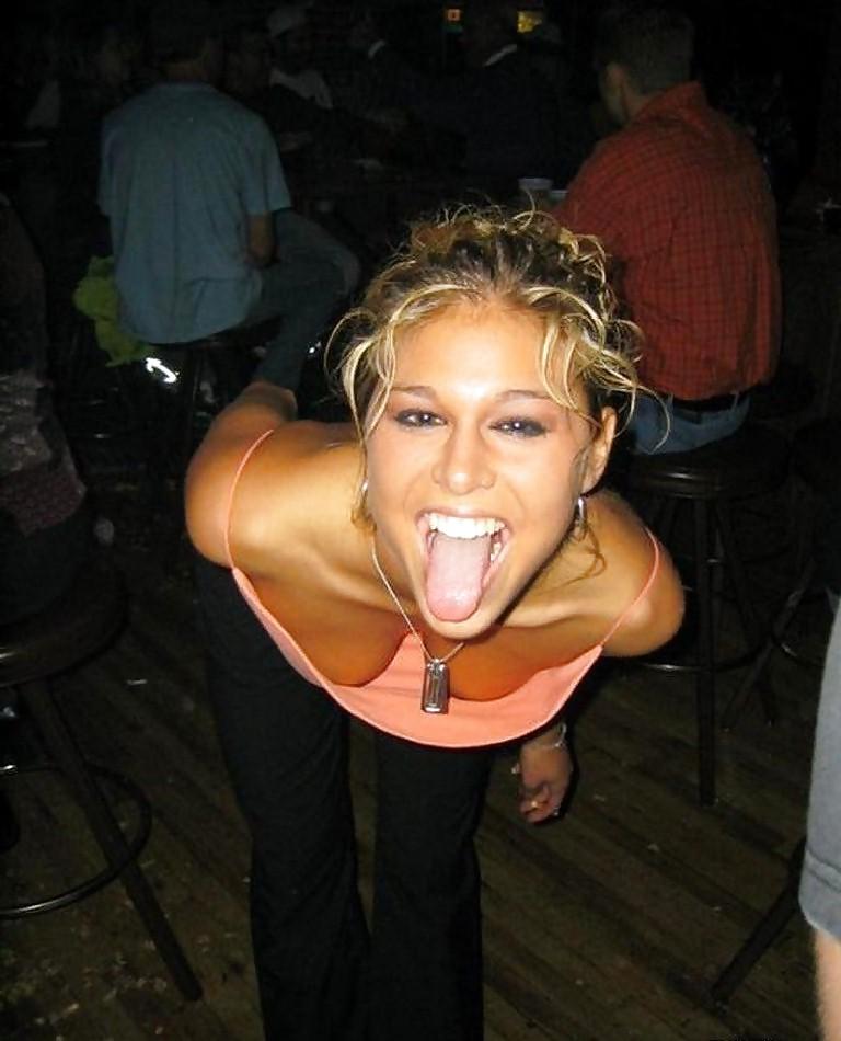 25P Some  chicks Downblouse & Upblouse  porn pics