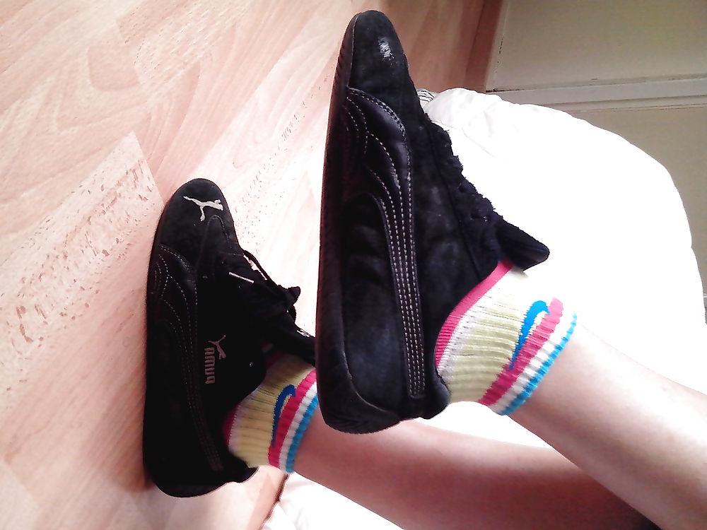 25P Socks Sneakers foot fetish