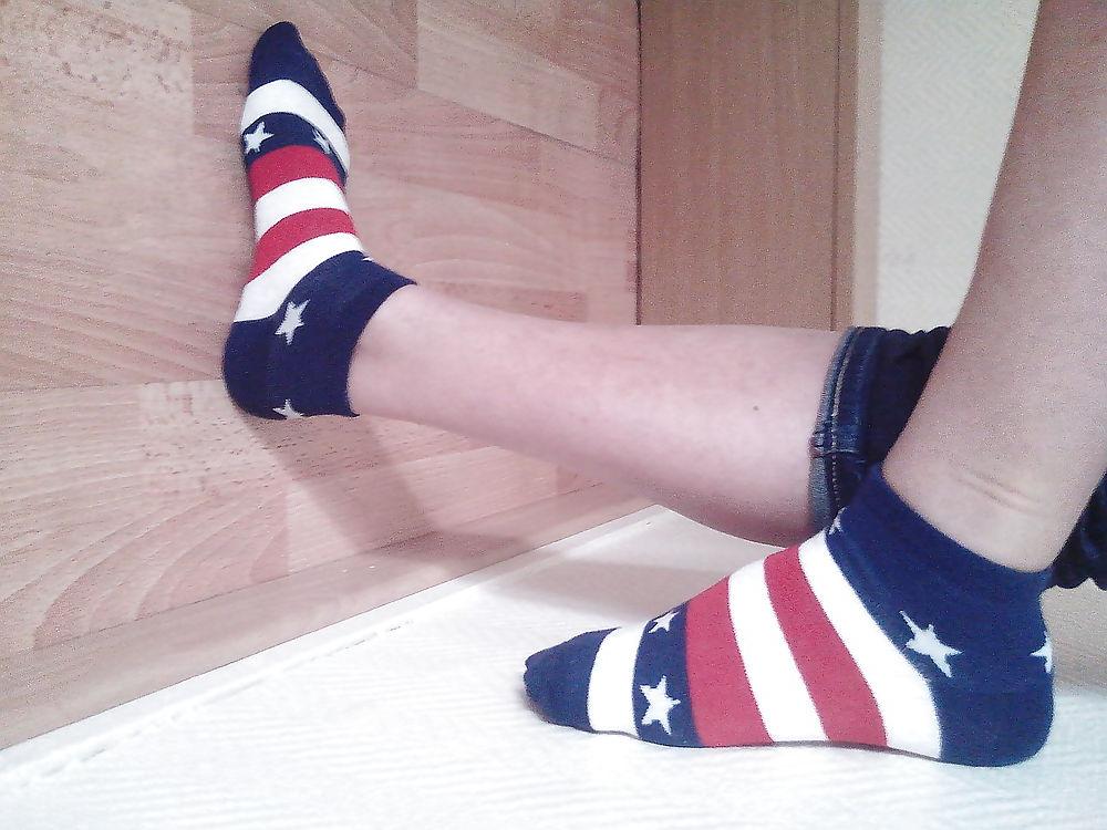 25P Socks Sneakers foot fetish