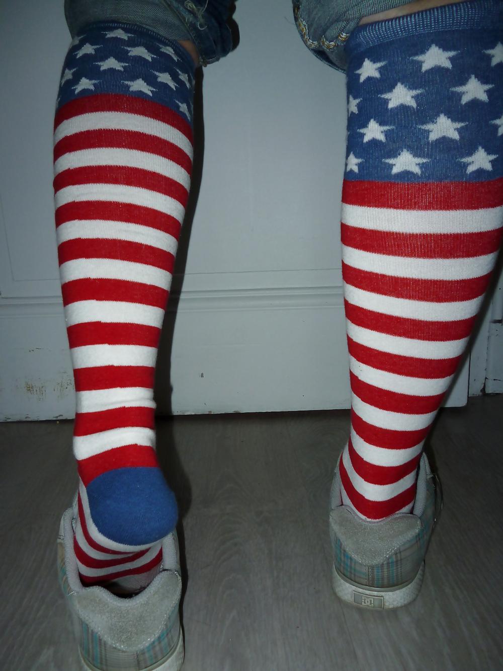 25P Socks Sneakers foot fetish