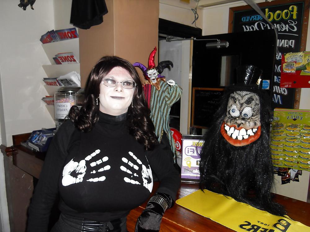 7P Halloween Night