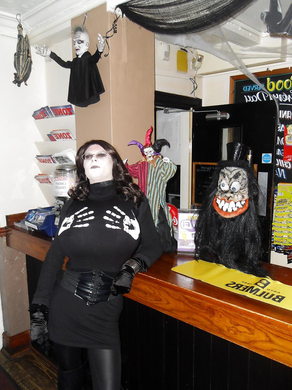 7P Halloween Night