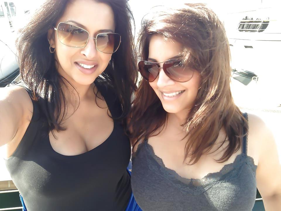 19P Indian desi women