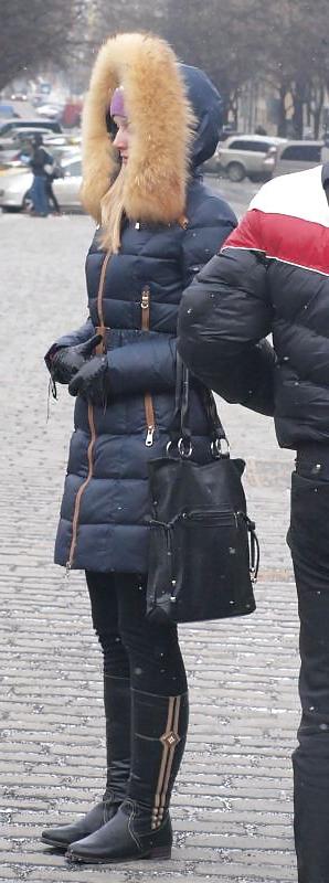 25P Beautiful sexy woman in winter fashion
