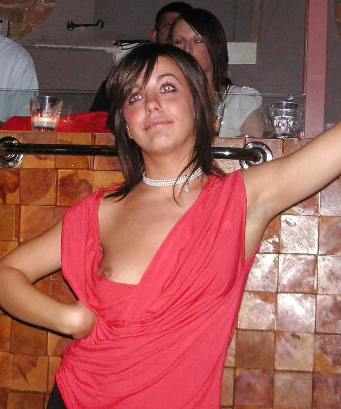 20P All braless 30.