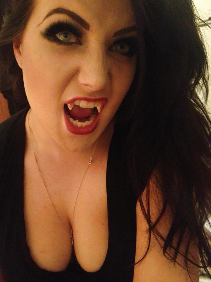 16P Halloween '13 - #2