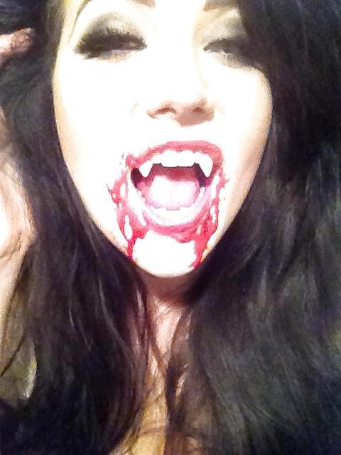 16P Halloween '13 - #2