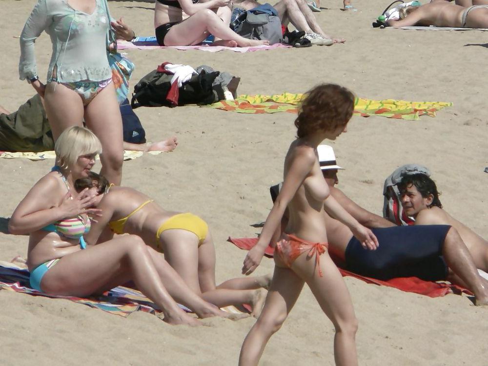 25P The beach 240