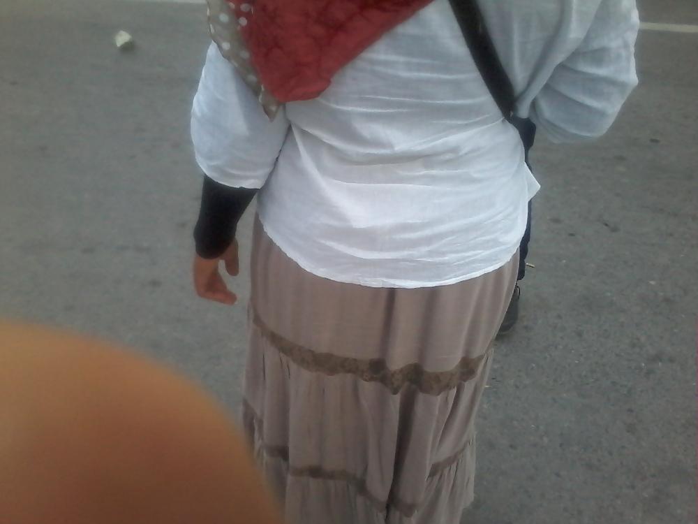 7P Arab woman 