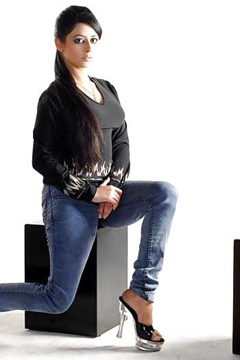 25P Paki desi sluts that deserves dirty comments