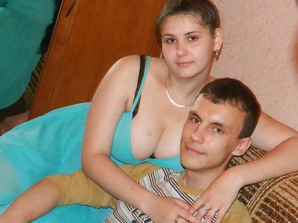 16P Busty Russian Woman 1379