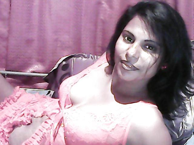 25P Desi Girlz