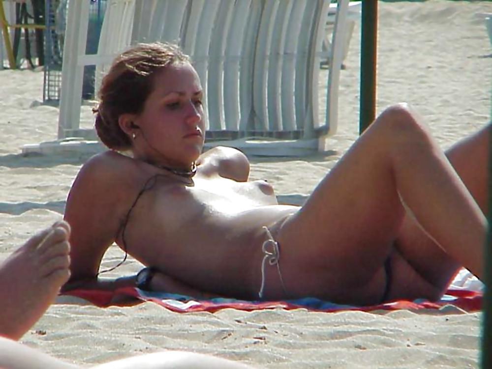 25P Beach Pics Set 44