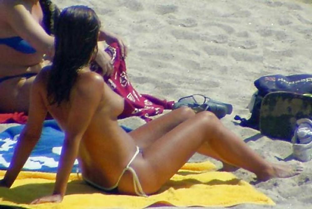 25P Beach Pics Set 44